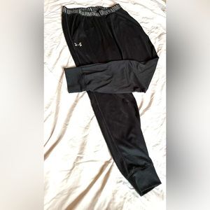 Under armor sweats